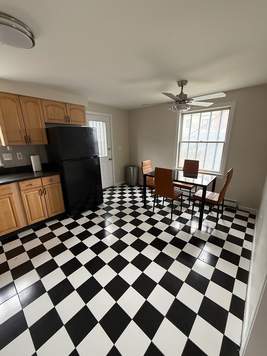 Furnished Finder property 1056248_1 photo 2