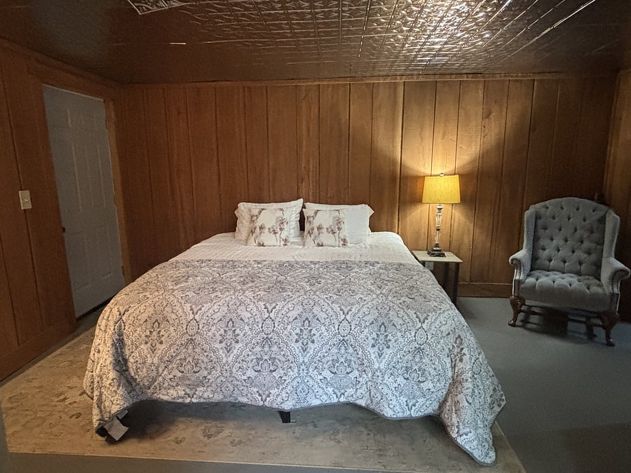 Furnished Finder property 1056268_1 photo 8