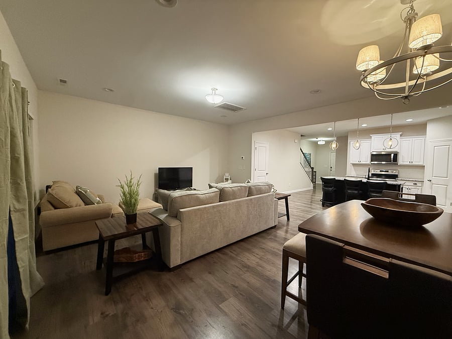 Furnished Finder property 1056270_1 photo 8