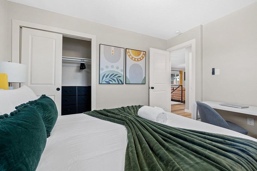 Furnished Finder property 1056273_1 photo 26