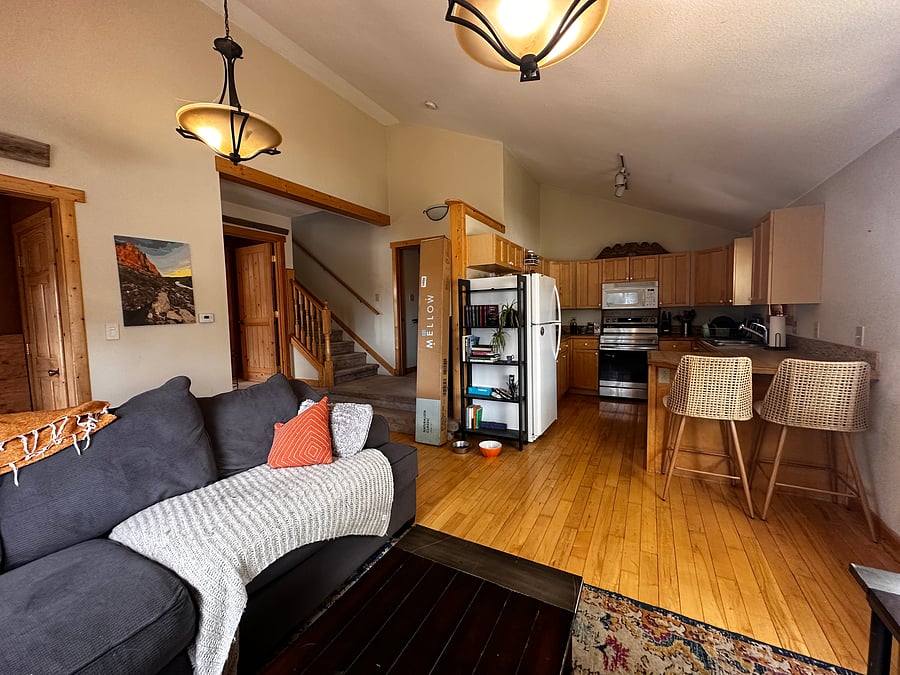 Furnished Finder property 1056276_1 photo 3