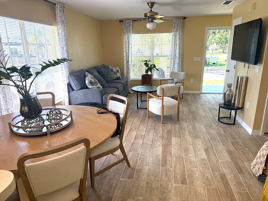 Furnished Finder property 1056285_1 photo 7