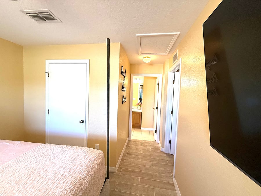 Furnished Finder property 1056285_1 photo 33