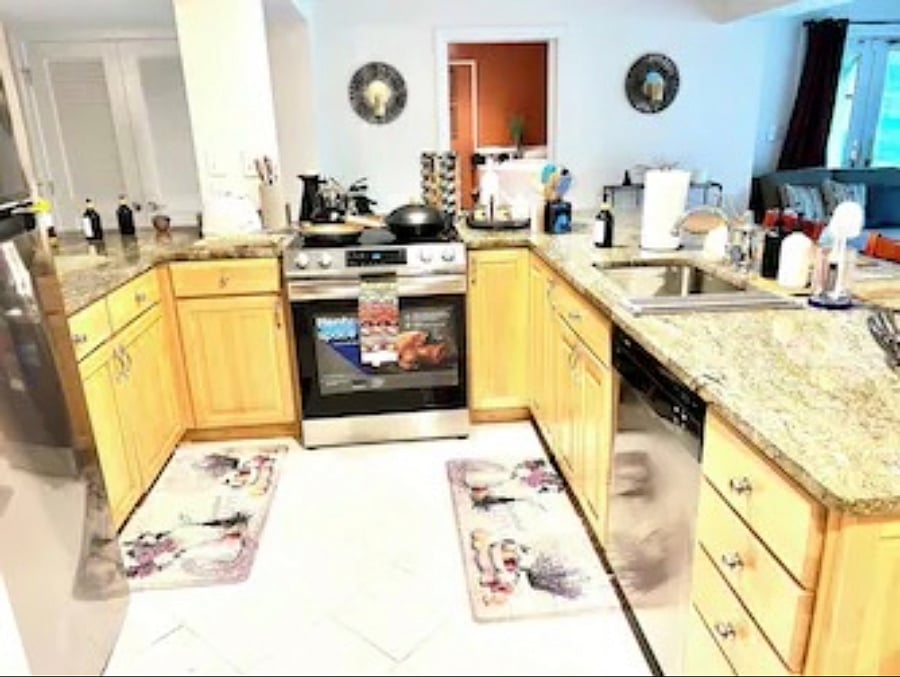 Furnished Finder property 1056294_1 photo 8
