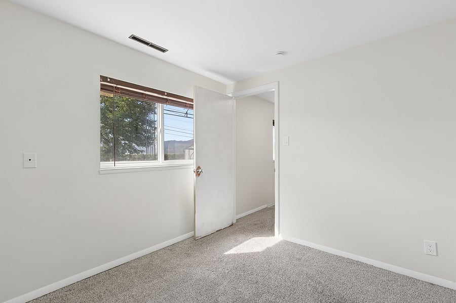 Furnished Finder property 1056296_1 photo 26