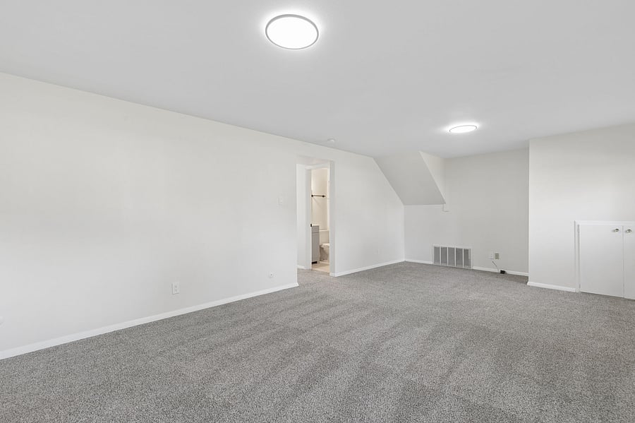 Furnished Finder property 1056296_1 photo 33