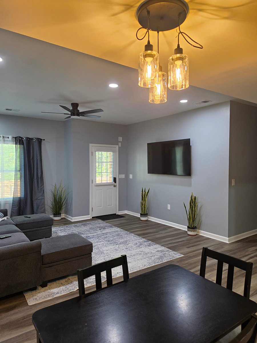Furnished Finder property 1056299_1 photo 1