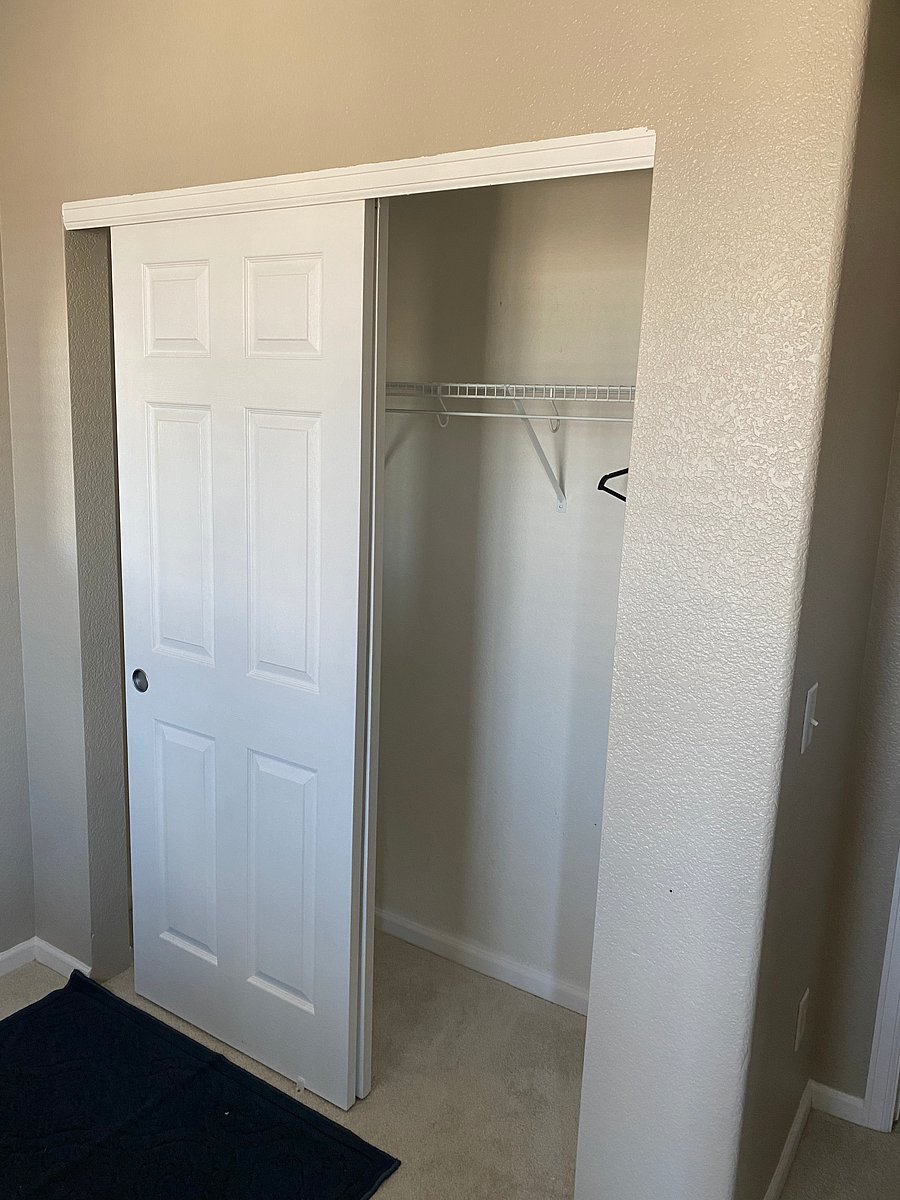 Furnished Finder property 1056302_1 photo 4