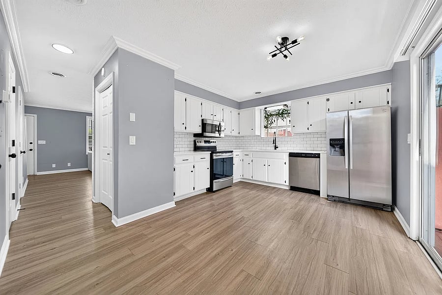 Furnished Finder property 1056314_1 photo 11