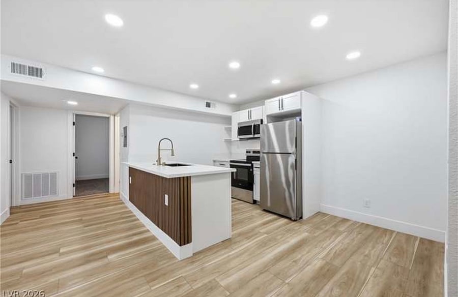Furnished Finder property 1056324_1 photo 6