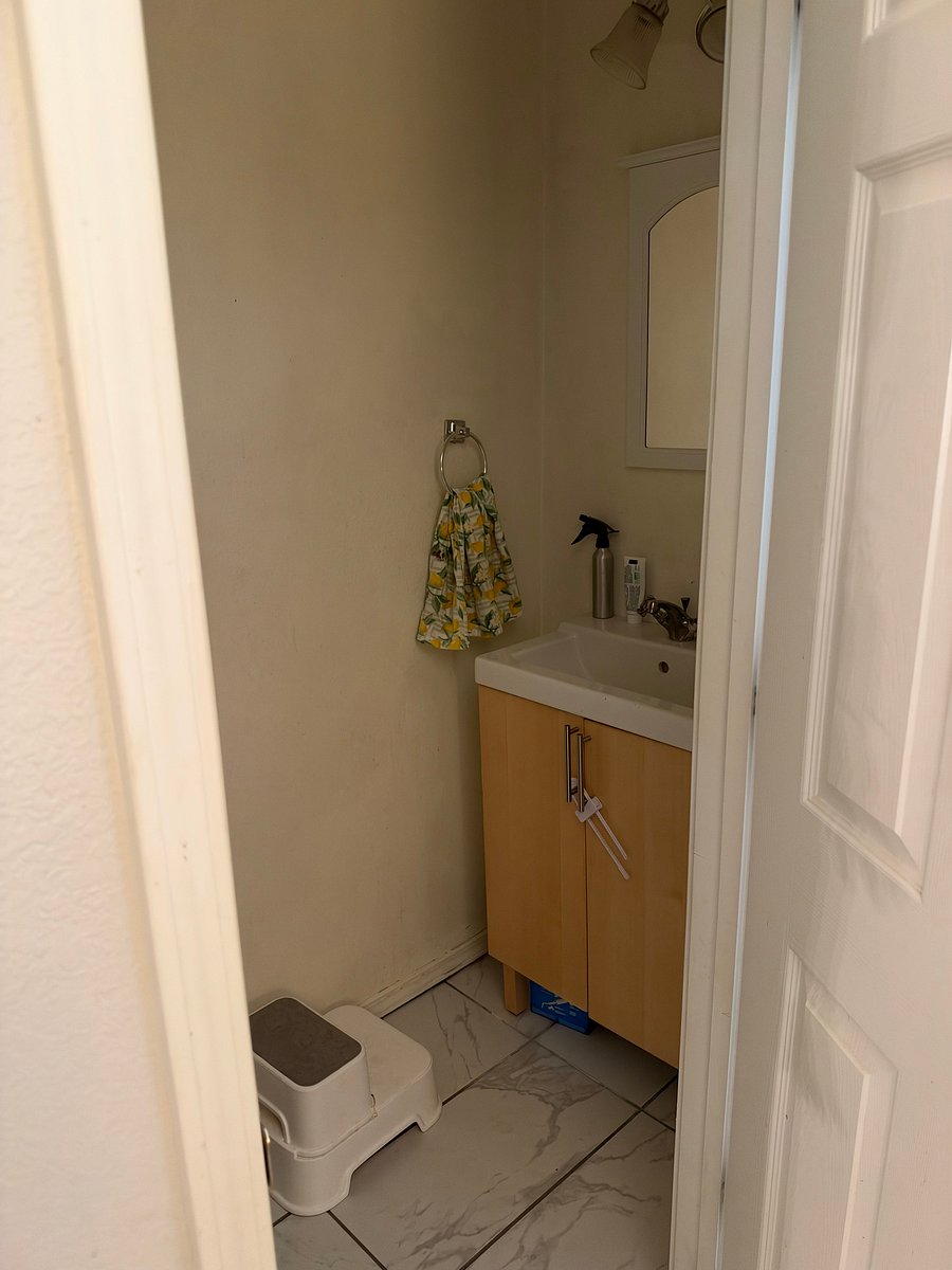 Furnished Finder property 1056332_1 photo 32
