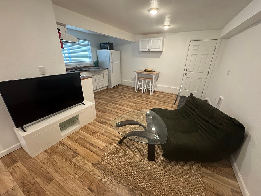 Furnished Finder property 1056339_1 photo 2