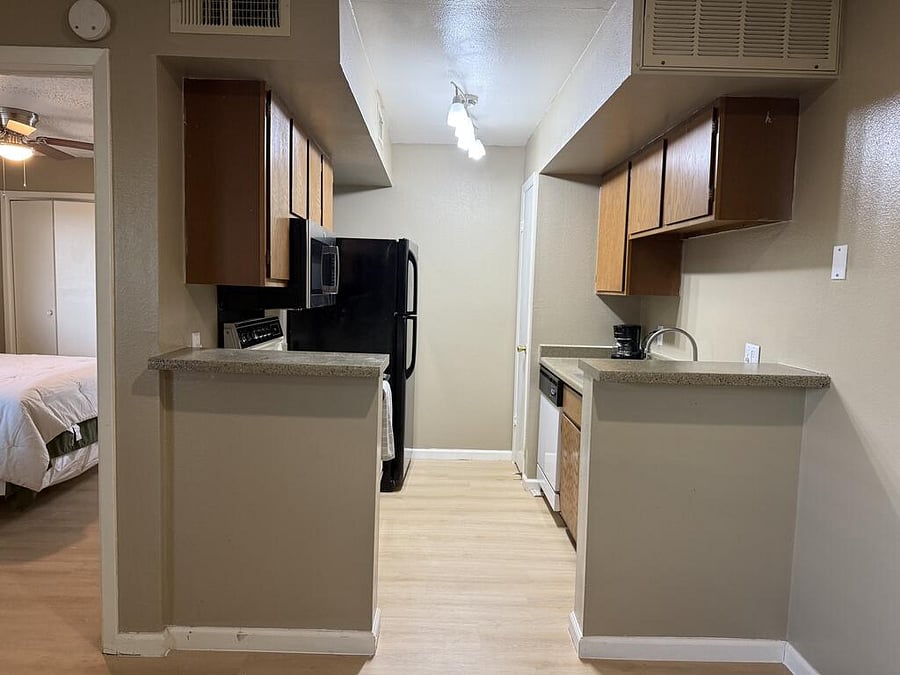 Furnished Finder property 1056345_1 photo 3