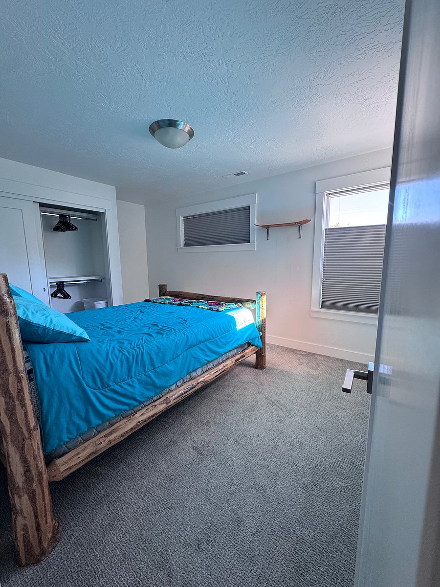 Furnished Finder property 1056346_1 photo 11