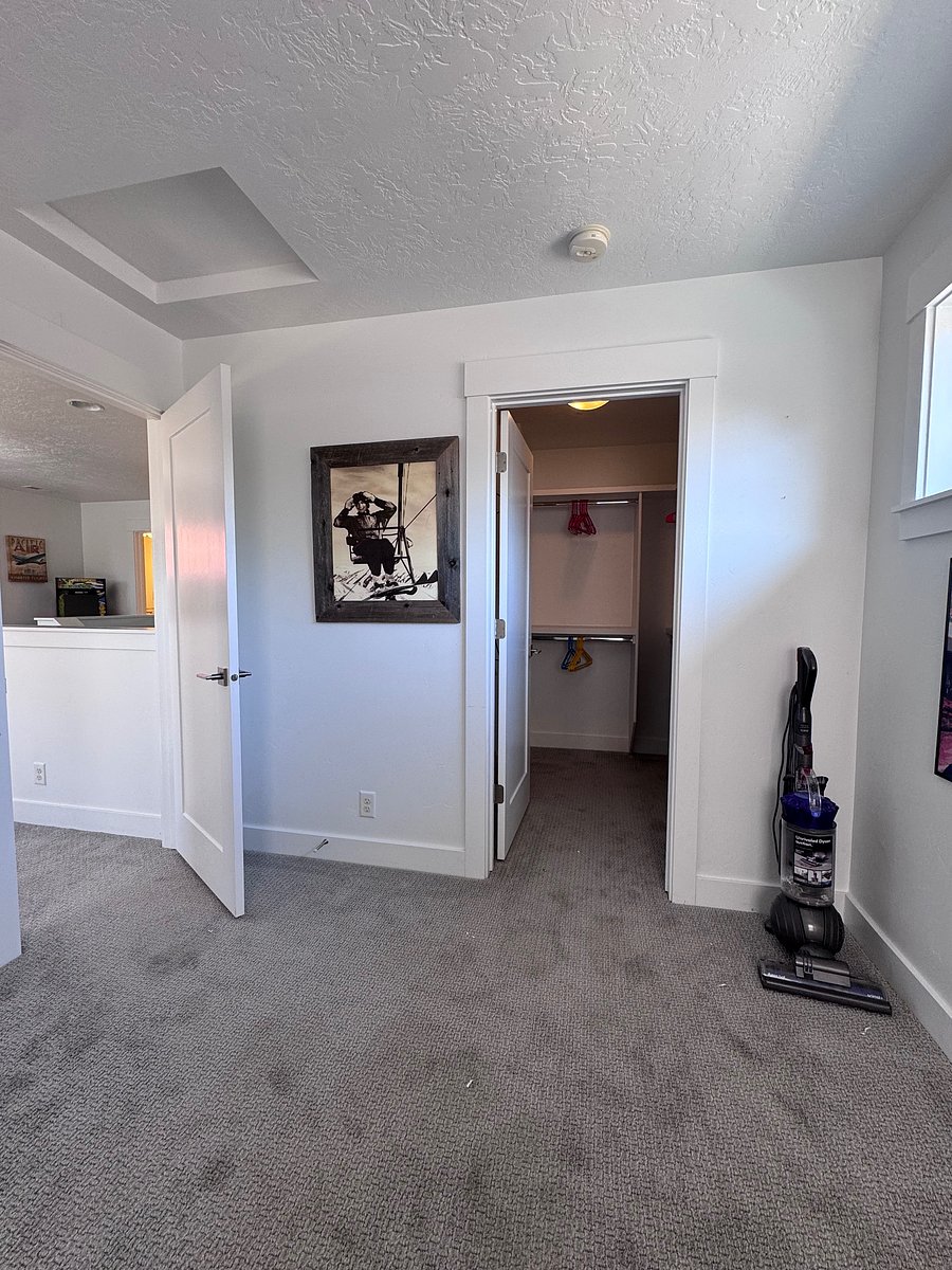 Furnished Finder property 1056346_1 photo 15