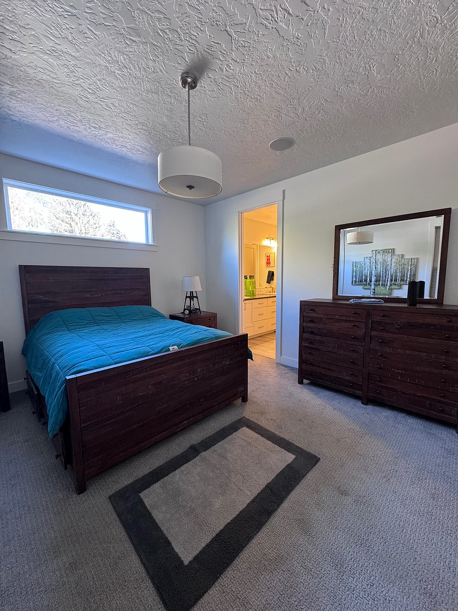 Furnished Finder property 1056346_1 photo 4