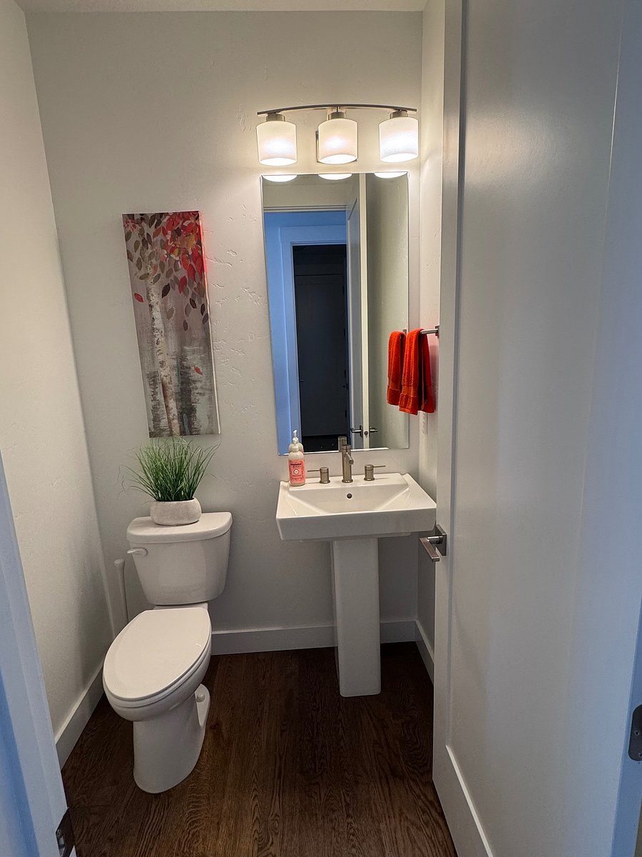 Furnished Finder property 1056346_1 photo 17