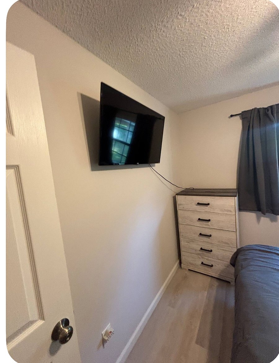 Furnished Finder property 1056347_1 photo 8