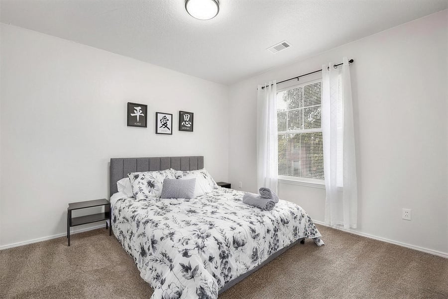 Furnished Finder property 1056354_1 photo 21