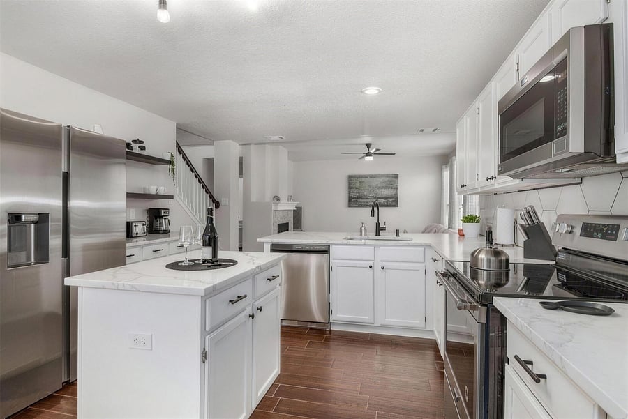 Furnished Finder property 1056354_1 photo 3