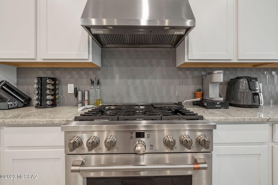 Furnished Finder property 1056379_1 photo 7
