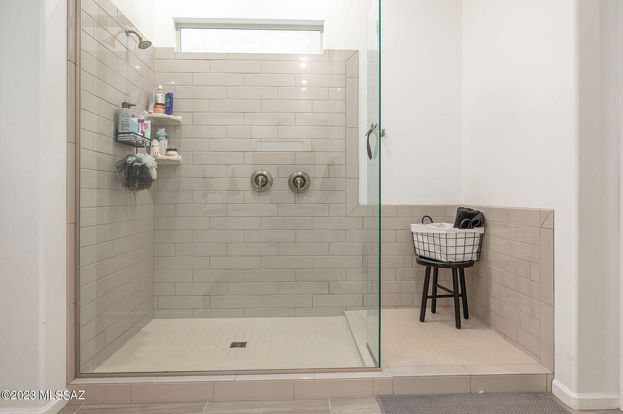 Furnished Finder property 1056379_1 photo 14