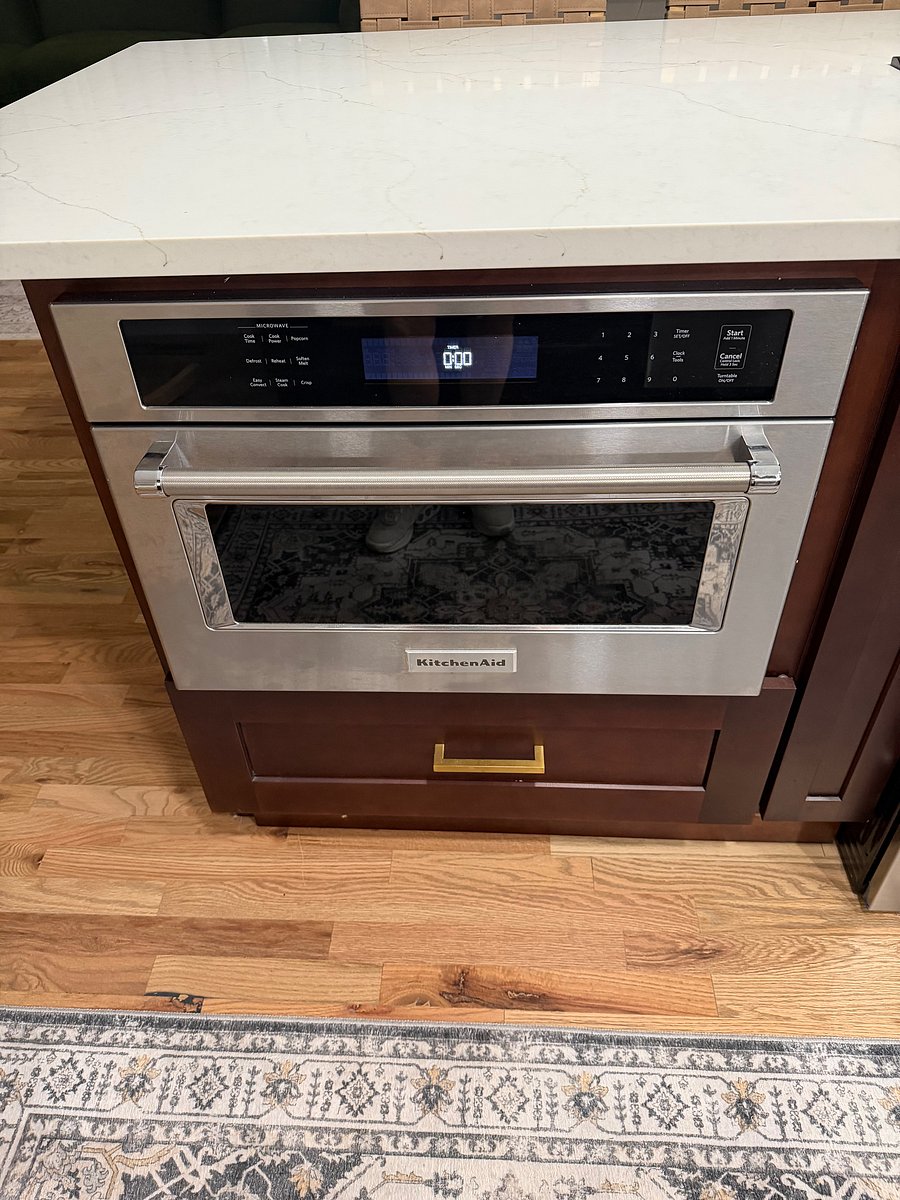 Kitchen Aide full sized Microwave