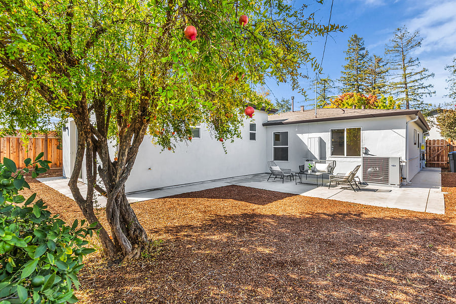 Furnished Finder property 1056397_1 photo 13