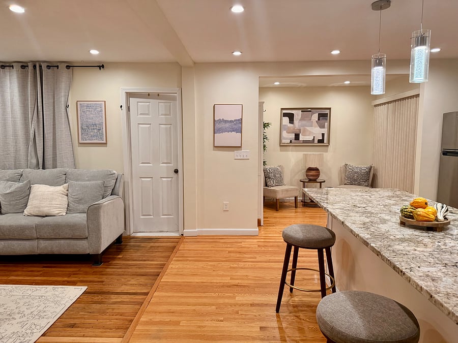 Furnished Finder property 1056427_1 photo 4
