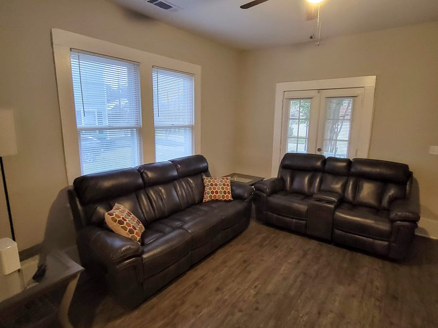 Furnished Finder property 1056430_1 photo 4