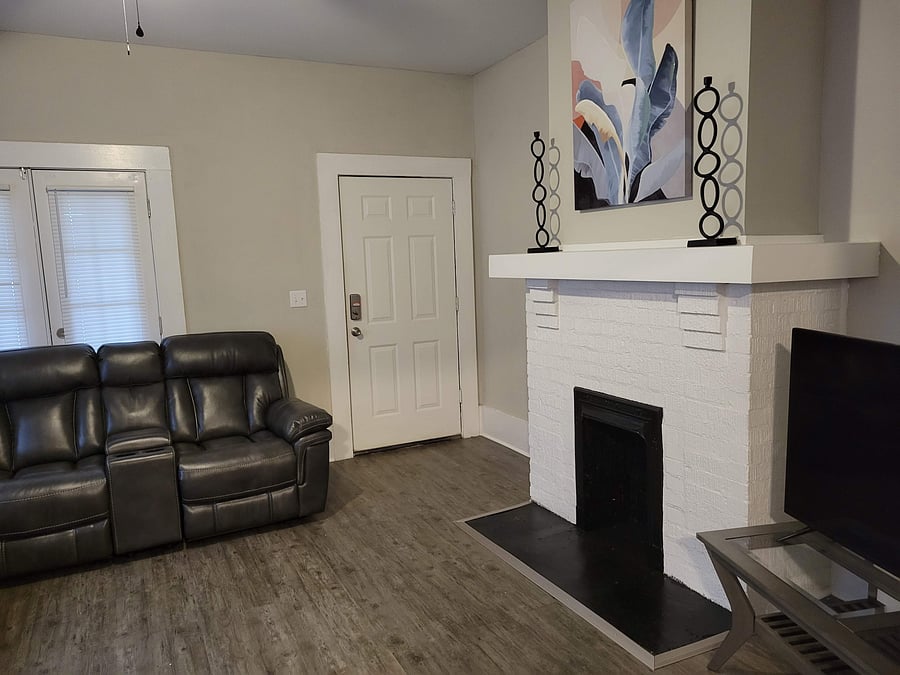 Furnished Finder property 1056430_1 photo 3