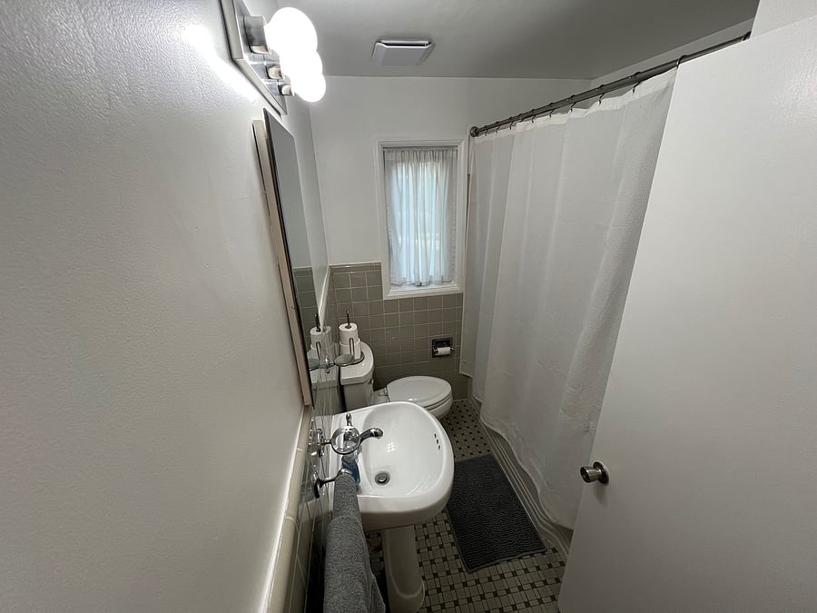 Furnished Finder property 1056461_1 photo 15
