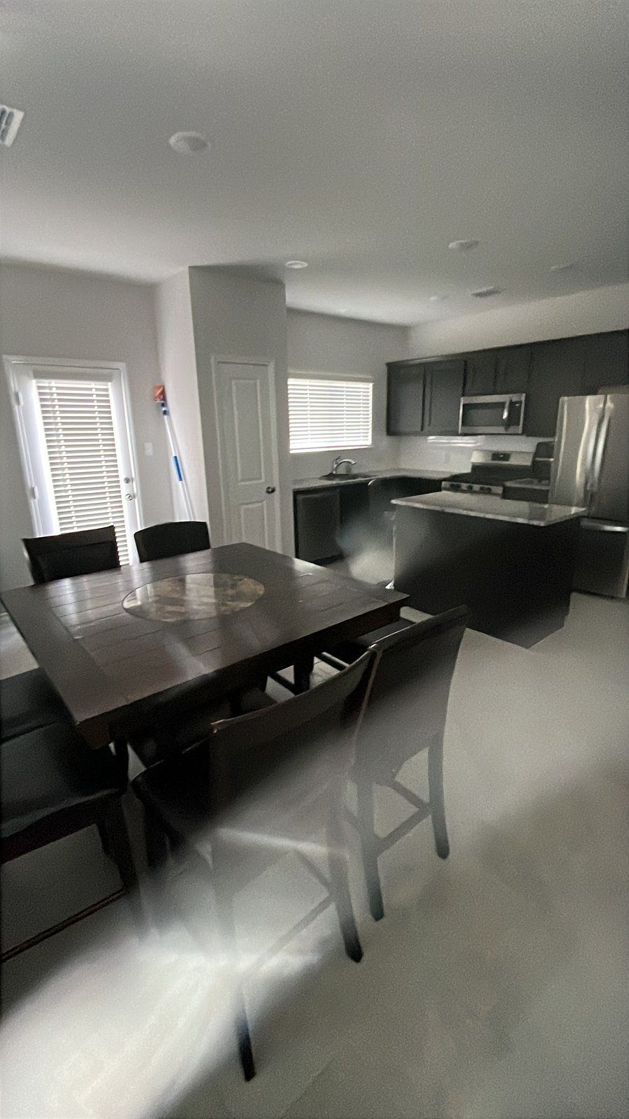 Furnished Finder property 1056488_1 photo 2