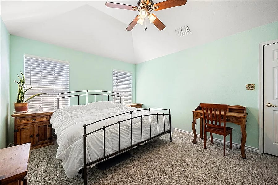 Furnished Finder property 1056507_1 photo 19