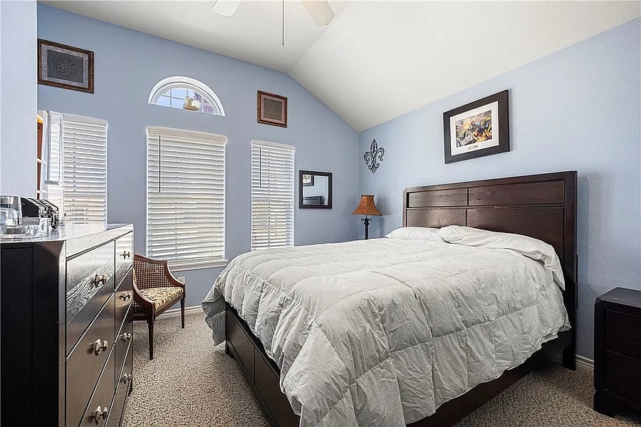 Furnished Finder property 1056507_1 photo 24