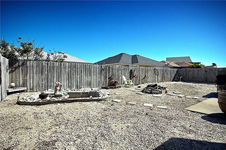 Furnished Finder property 1056507_1 photo 30