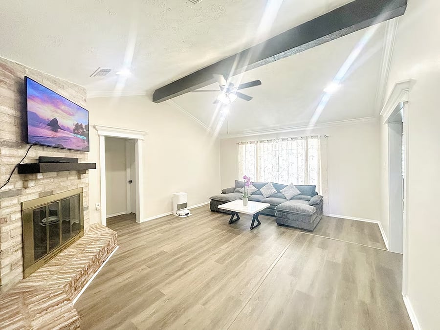 Furnished Finder property 1056534_1 photo 22