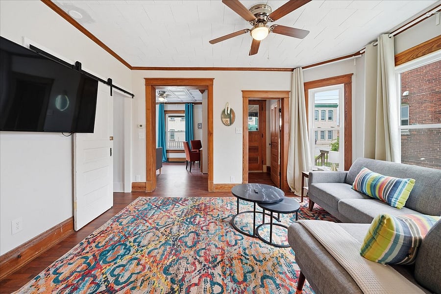 Furnished Finder property 1056549_1 photo 3