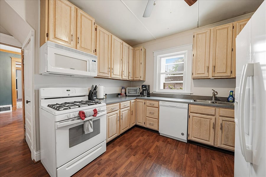 Furnished Finder property 1056549_1 photo 7