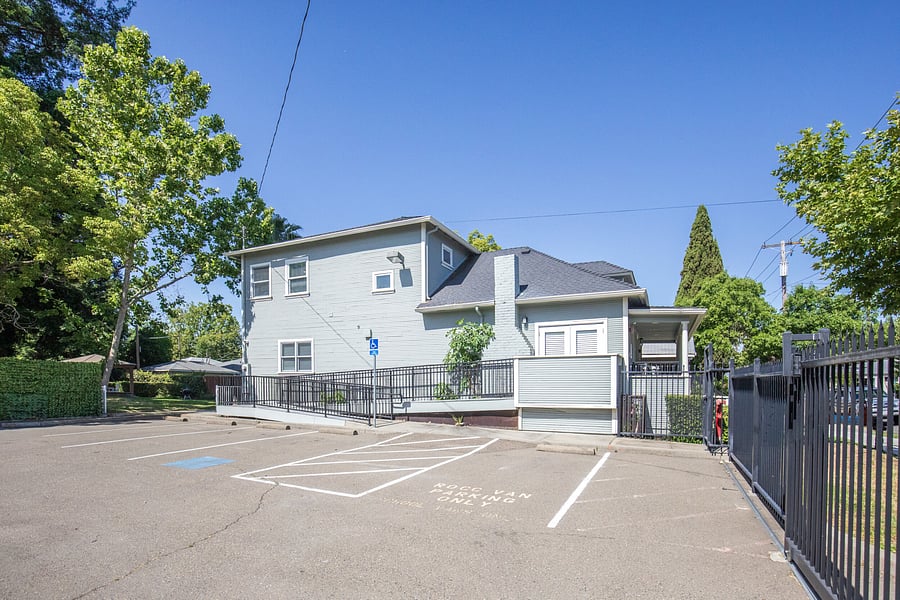 Furnished Finder property 1056577_1 photo 22