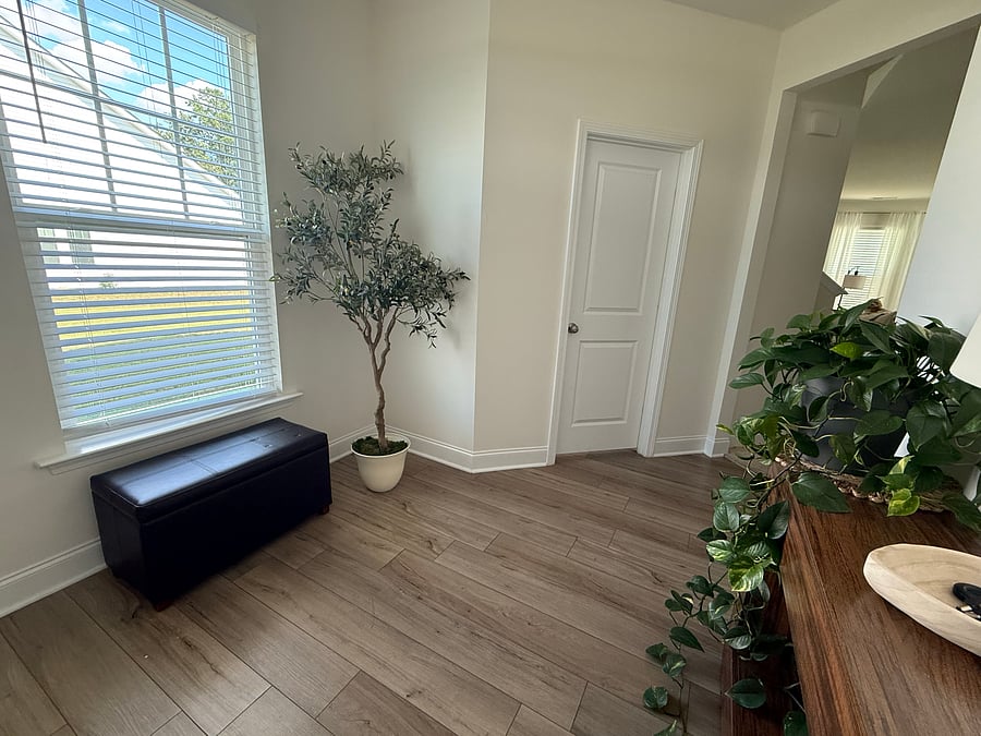 Furnished Finder property 1056602_1 photo 4