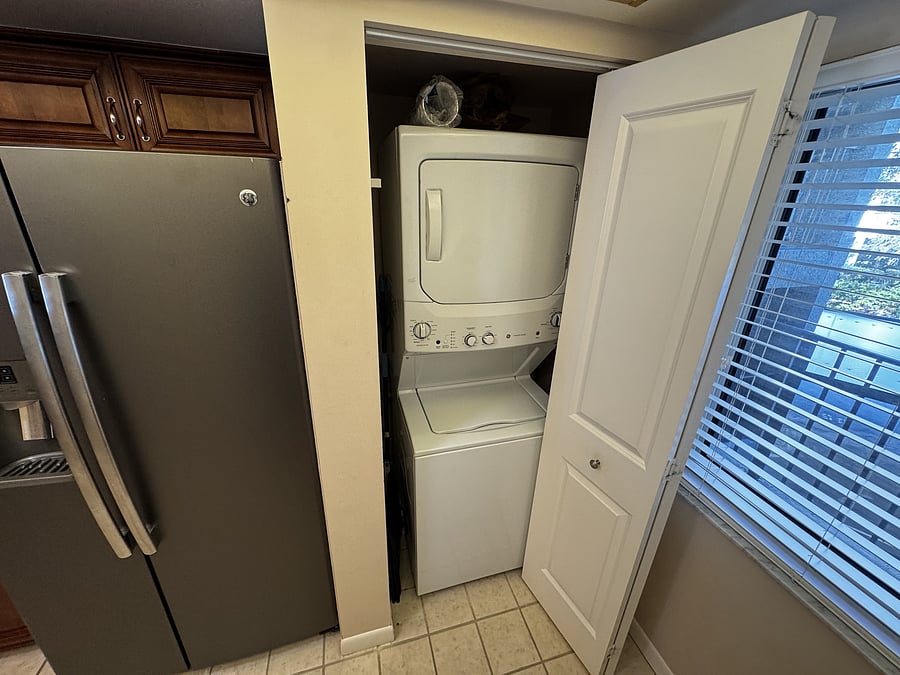 Furnished Finder property 1056607_1 photo 16