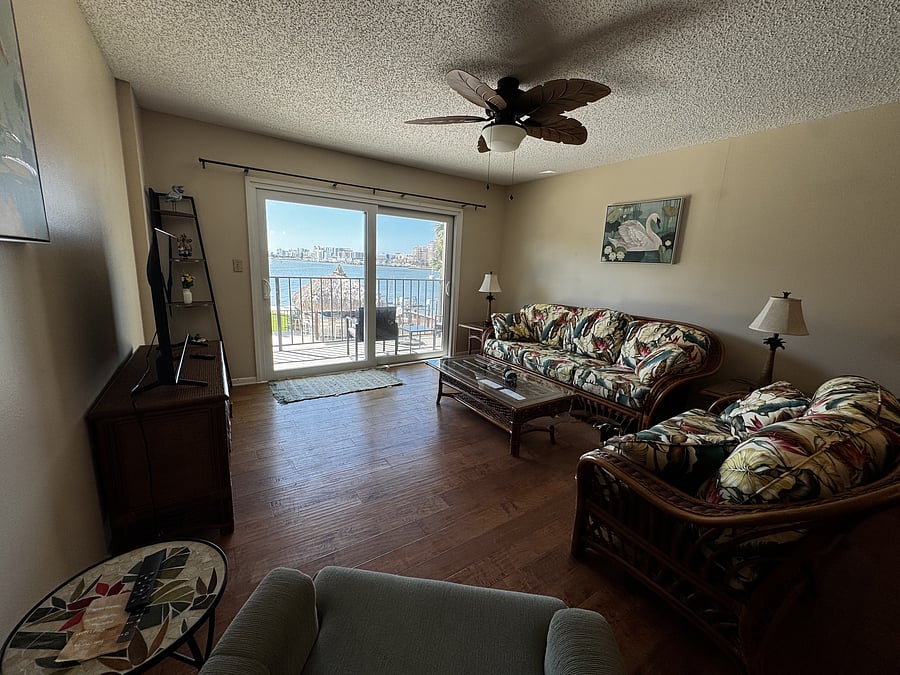 Furnished Finder property 1056607_1 photo 22