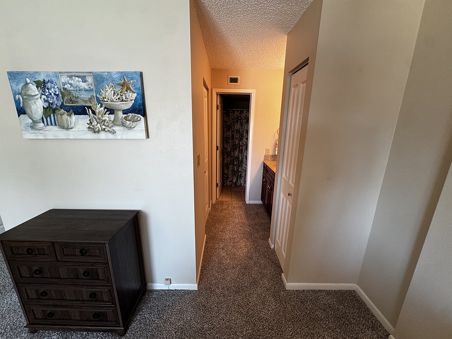 Furnished Finder property 1056607_1 photo 32
