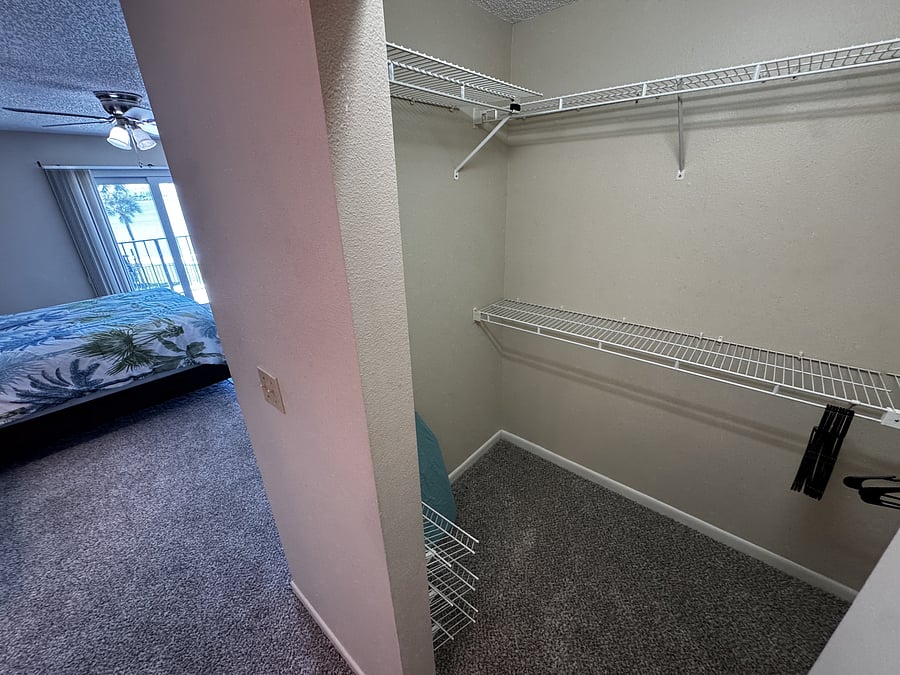 Furnished Finder property 1056607_1 photo 36
