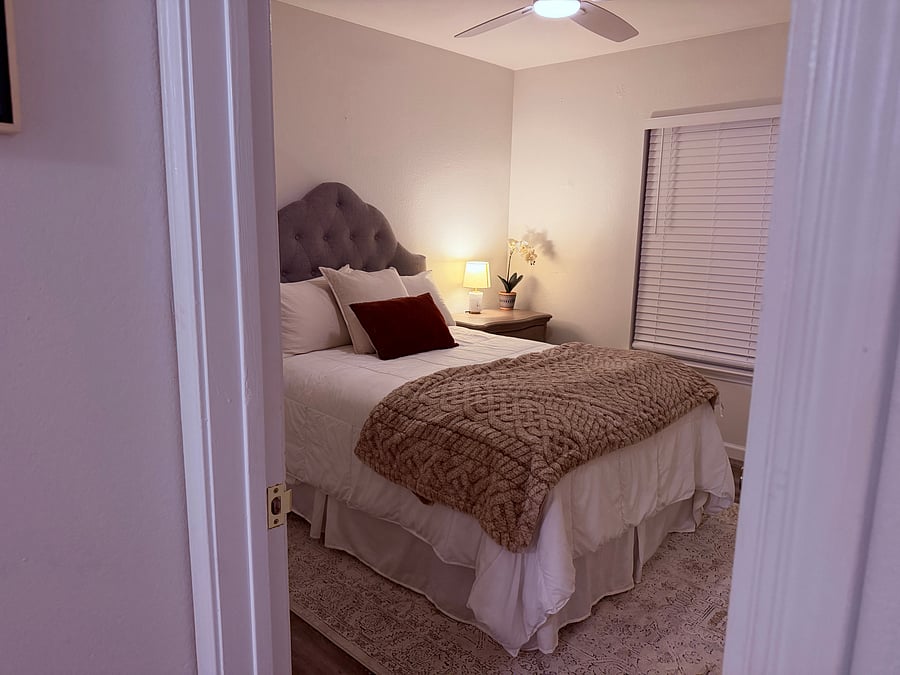 Furnished Finder property 1056629_1 photo 2