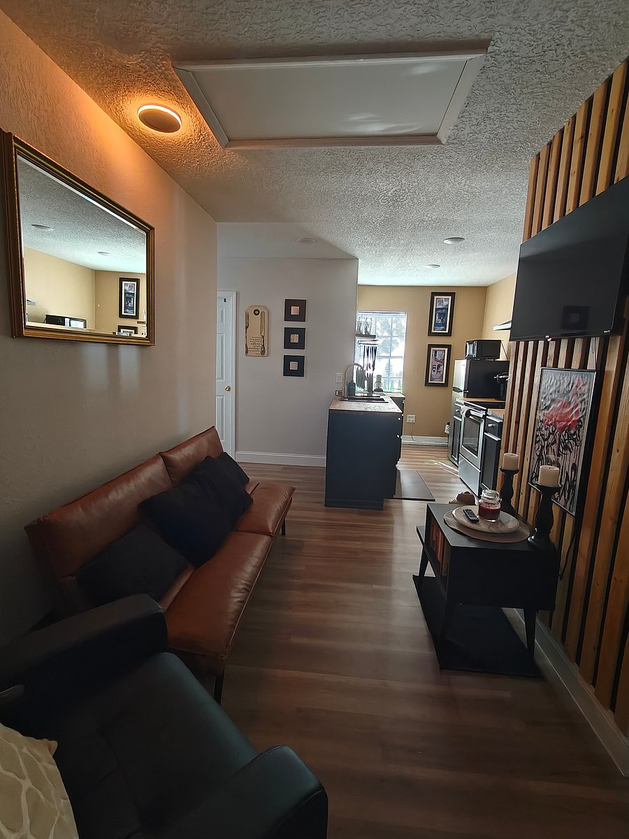 Furnished Finder property 1056636_1 photo 16