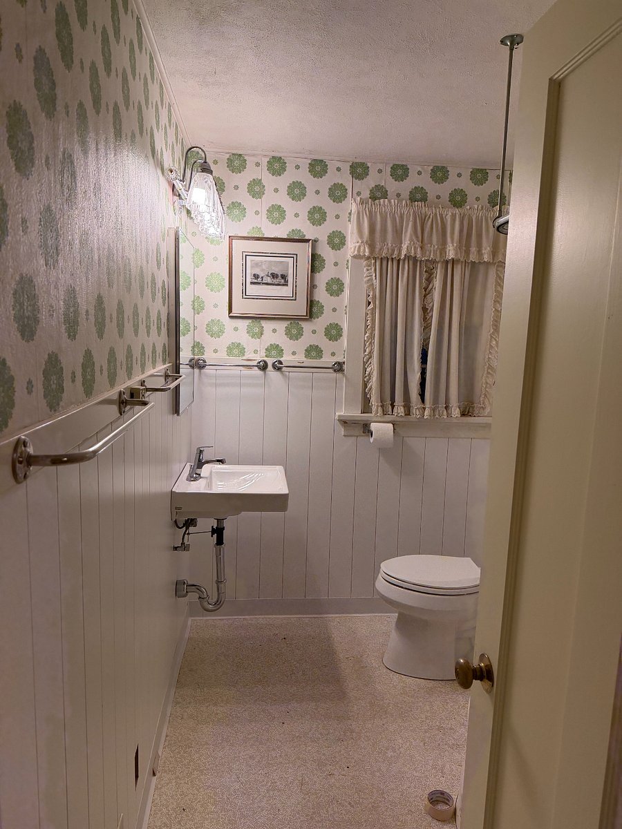 Furnished Finder property 1056757_1 photo 9