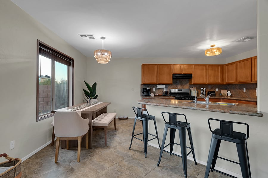 Flexible dining options with table seating and bar stools-perfect for groups and families.