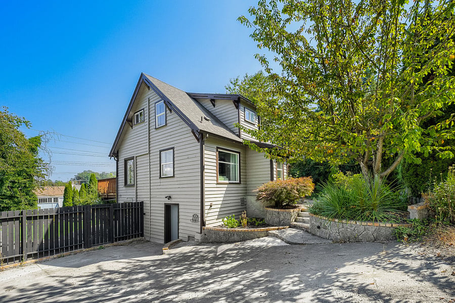 Furnished Finder property 1056790_1 photo 29
